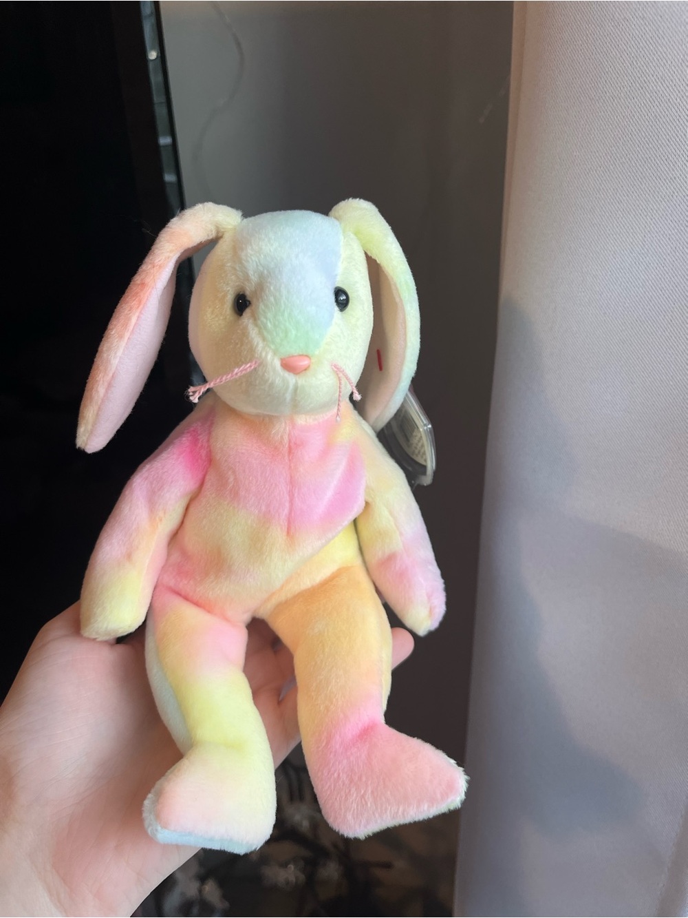 Ty Beanie Baby – Hippie the Tie-Dye Bunny 🐰🌸
